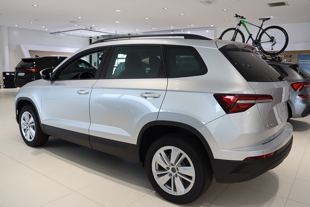 Škoda Karoq 1.5 TSI DSG Sekventiell, 150hk, 2025