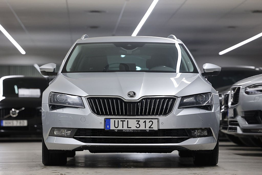 Škoda Superb Kombi 2.0 TDI 4x4 SCR DSG Sekventiell, 190hk, 2019