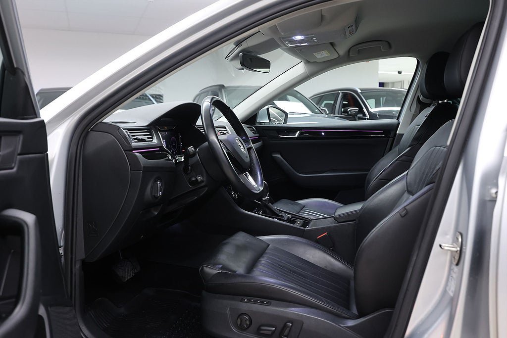 Škoda Superb Kombi 2.0 TDI 4x4 SCR DSG Sekventiell, 190hk, 2019