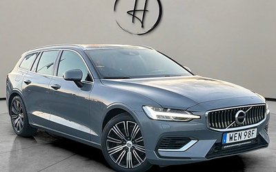 Volvo V60 Recharge T6 AWD Plug in-hybrid NAVI Keyless SE-UTR 2022