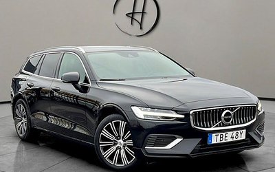 Volvo V60 T6 AWD Recharge Panoramatak Kamera Keyless SE-UTR 2022
