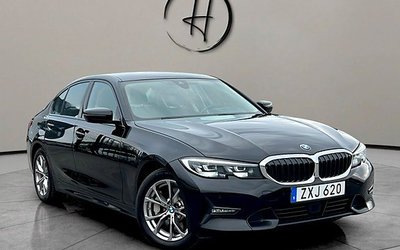BMW 330 e G20 Sedan Plug-in Hybrid NAVI Keyless SE-UTR 2021