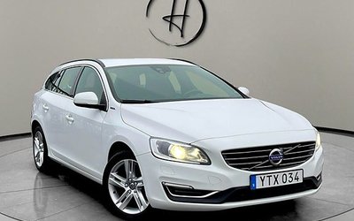 Volvo V60 D5 Plug-in Hybrid AWD Classic Drag Läder SE 2018