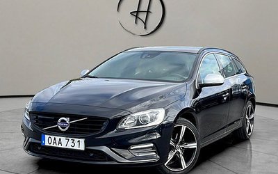 Volvo V60 R-Design D-Värmare NAVI Keyless Kamera Ny-Kamrem 2017