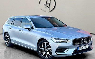 Volvo V60 Recharge T6 AWD Geartronic Momentum Kamera Nyserva 2021