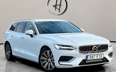 Volvo V60 Recharge AWD Plug in-hybrid 1-Ägare Drag NAVI GPS 2022