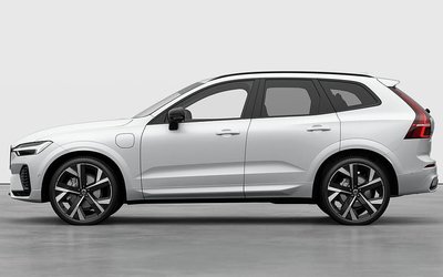 Volvo XC60 T6 Plus Dark Nordic Edition LAGERBIL H K 360 22\