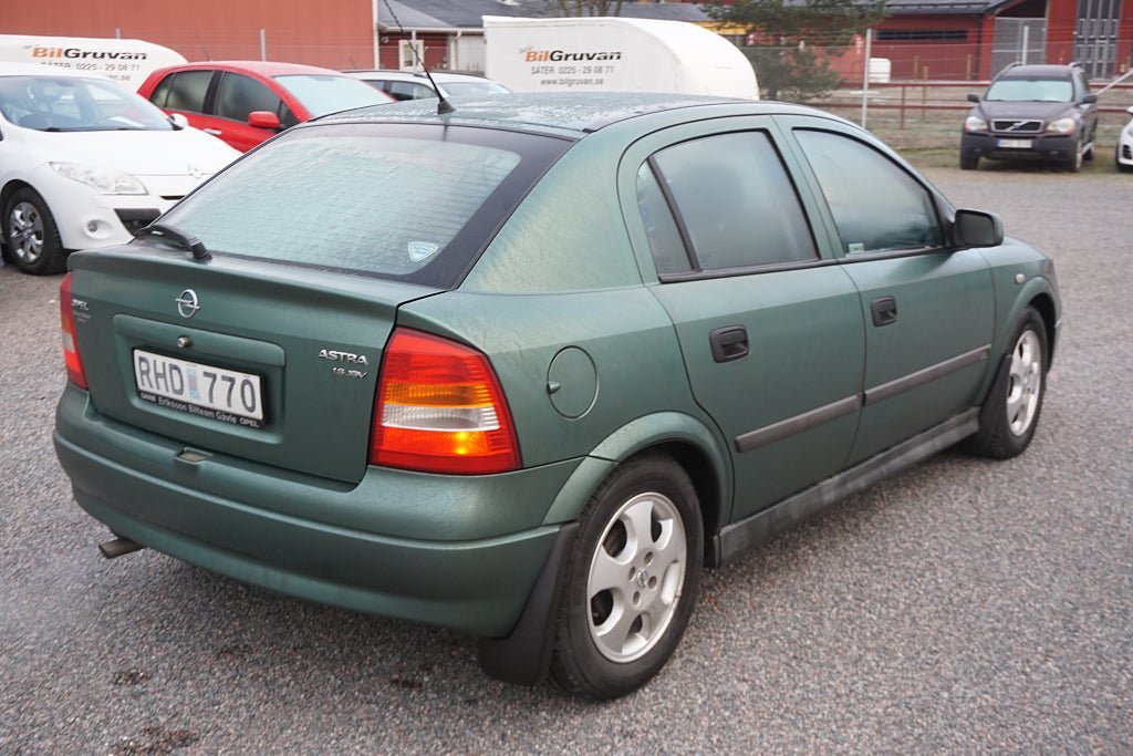 Vehicle Image 3