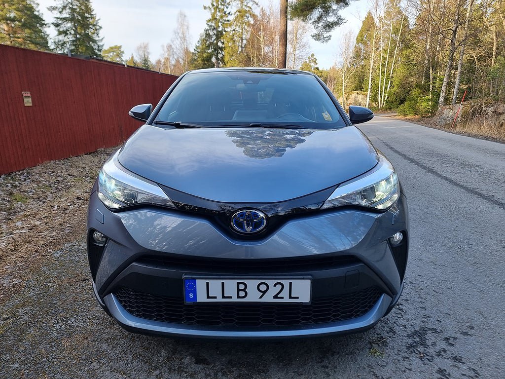 Vehicle Image 9