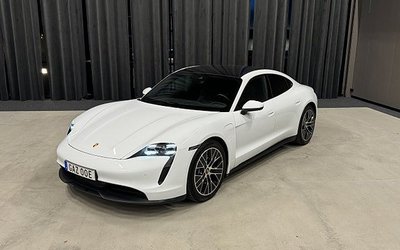 Porsche Taycan Direct Drive ic |Värmepump|BOSE| 2021