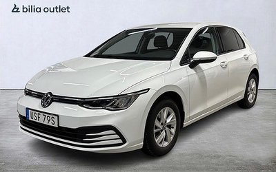 Volkswagen Golf 1.0 eTSI OPF Base P-värmare Carplay Adaptiv 2022