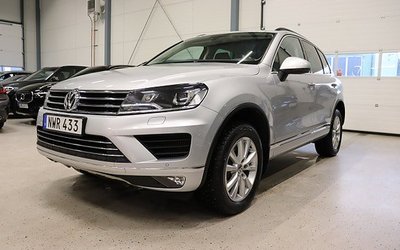 Volkswagen Touareg 3.0 V6 TDI 4M Läder Drag D-Värm 2017