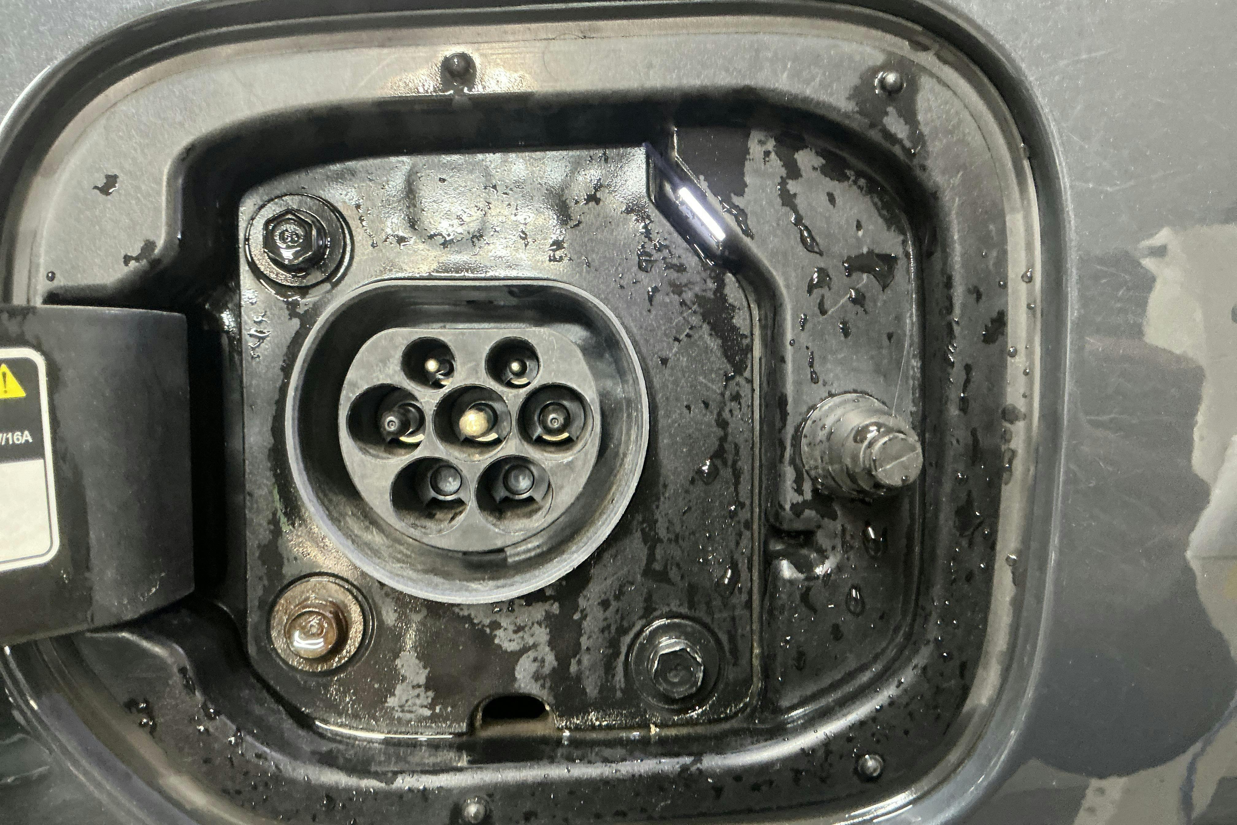 Vehicle Image 15